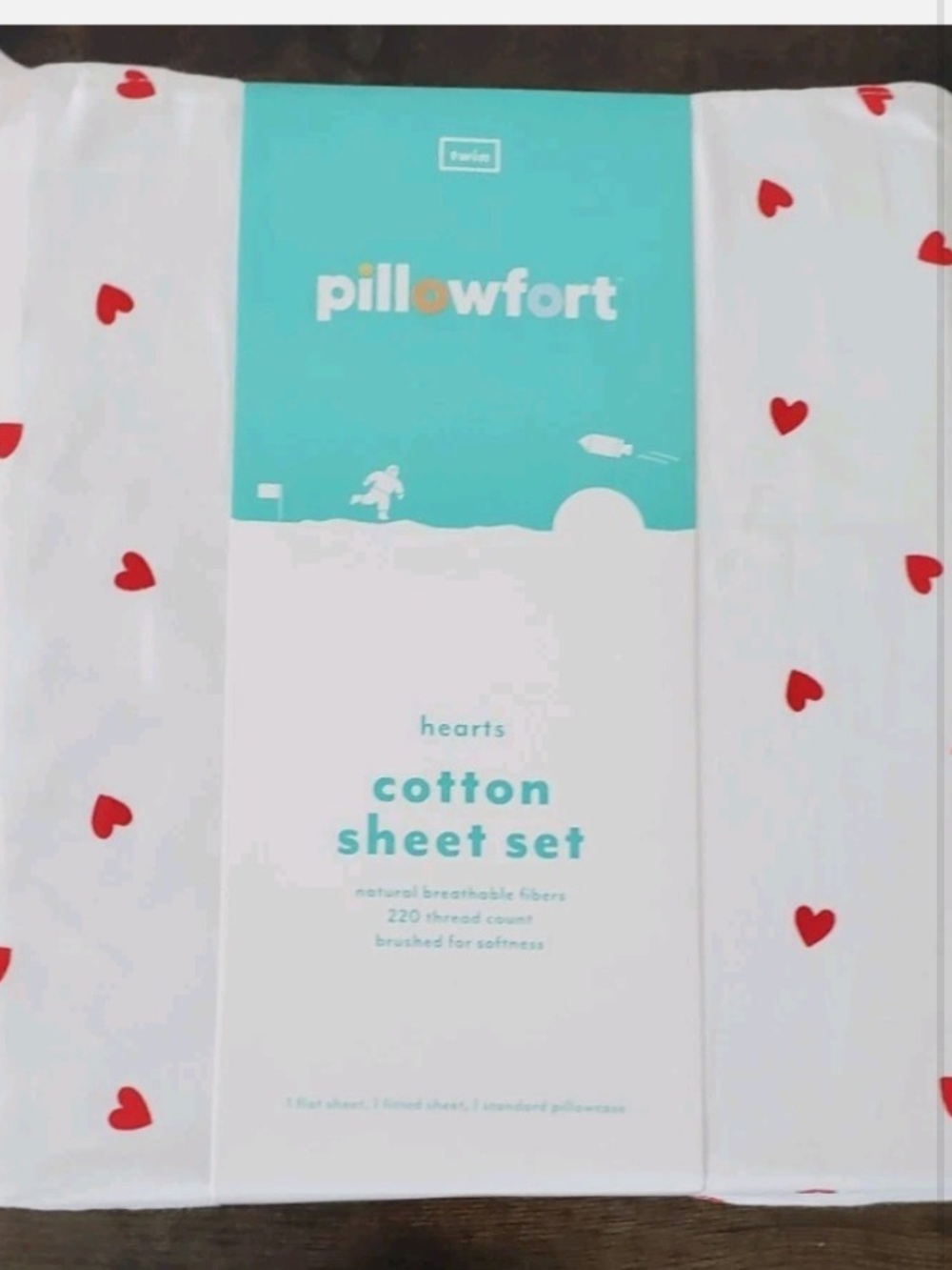 Pillowfort White Cotton Sheet Set with Red Heart Print